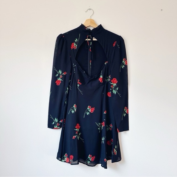 Reformation Vivianne Cutout Mini Dress Roses - Picture 4 of 9